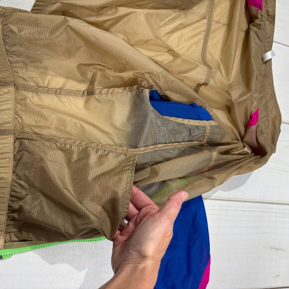 Fabletics Large Women Cropped Windbreaker Lightweight Jacket Neon 80s Colorblock - Picture 11 of 13